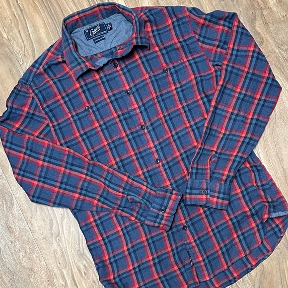 **GRAYERS** lightweight plaid button down SIZE MEDIUM - Picture 3 of 8